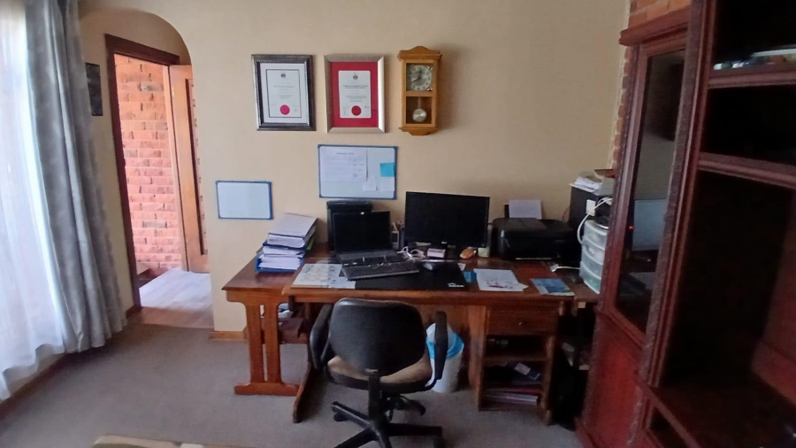 3 Bedroom Property for Sale in Fichardt Park Free State